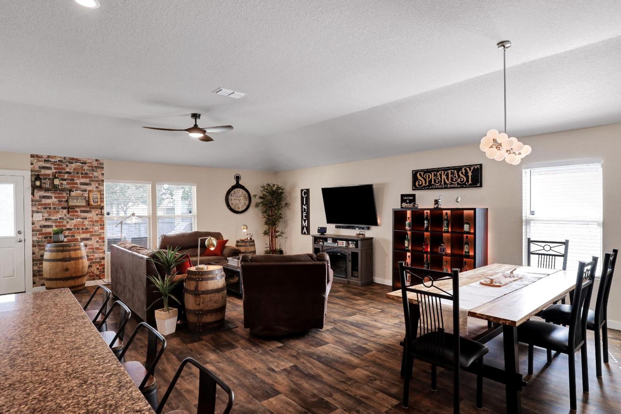 Speakeasy - A Birdy Vacation Rental San Antonio Exterior foto